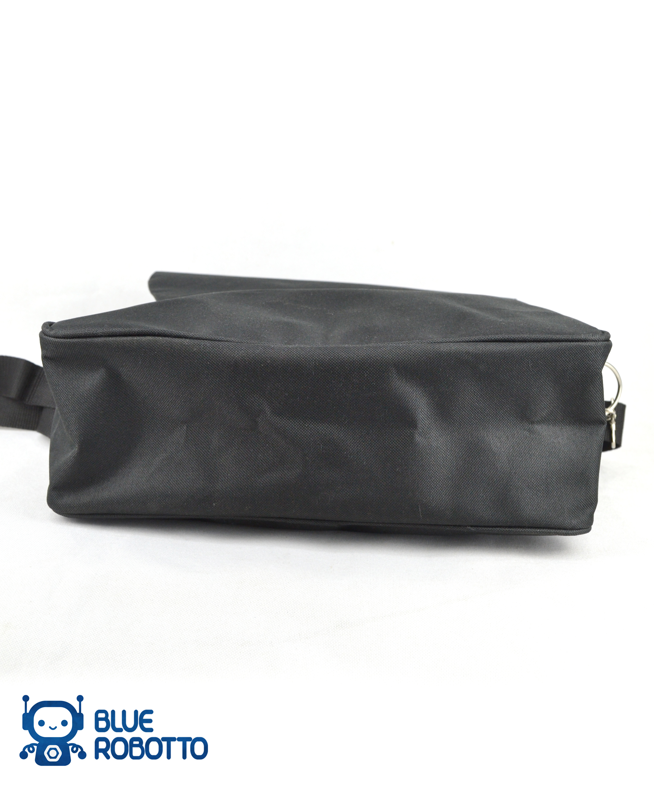 X & Y Trainer messenger bag - Image 5